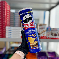 Чипсы Pringles Philly Cheesesteak (Принглс филадельфийский Чизстейк) 158г