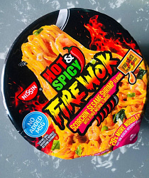Лапша HOT SPISE банка 129гр